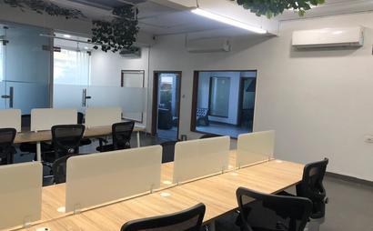 Dedicated desk Dedicated desk