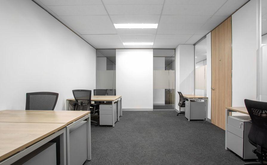 Private office space tailored to your business’ unique needs in Regus Citigroup Centre