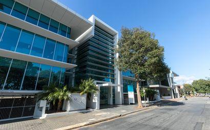 All-inclusive access to professional office space for 2 persons in HQ Victoria Park All-inclusive access to professional office space for 2 persons in HQ Victoria Park