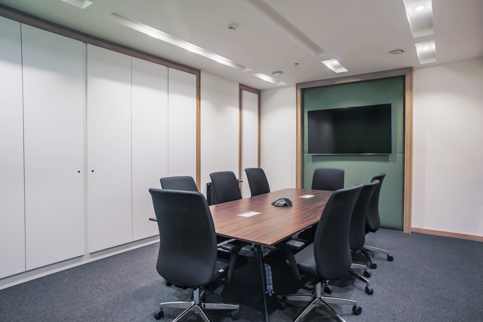 Private office for 4 people in Regus Opera & Ballet Private office for 4 people in Regus Opera & Ballet