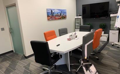 Conference Room near Long Beach Airport Conference Room near Long Beach Airport