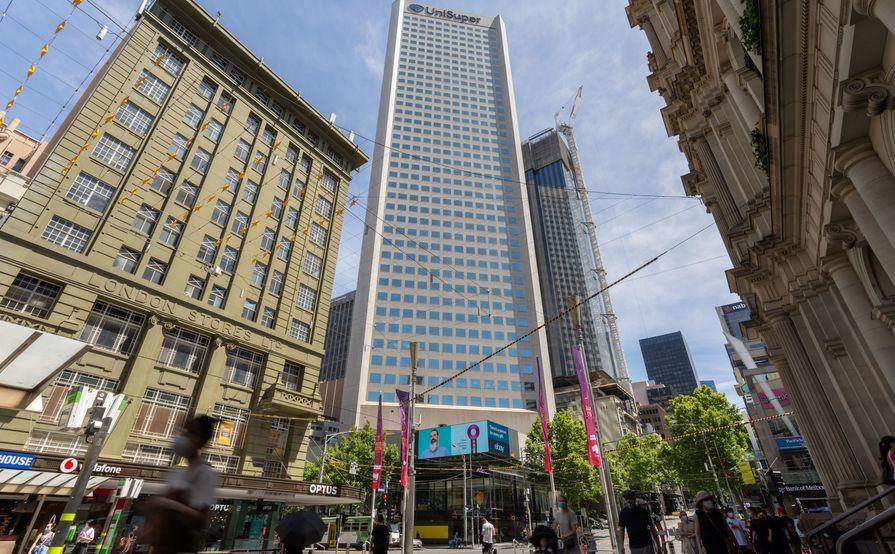 Find office space in Regus 385 Bourke Street for 1 person with everything taken care of