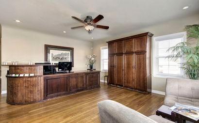 Day Office Suite Day Office Suite