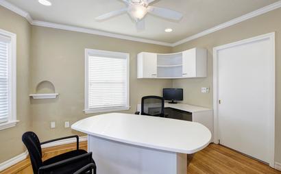 Private Office Private Office