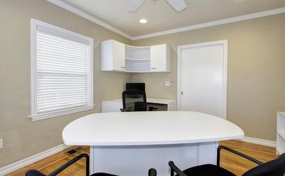 Private Office Private Office