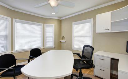 Private Office Private Office