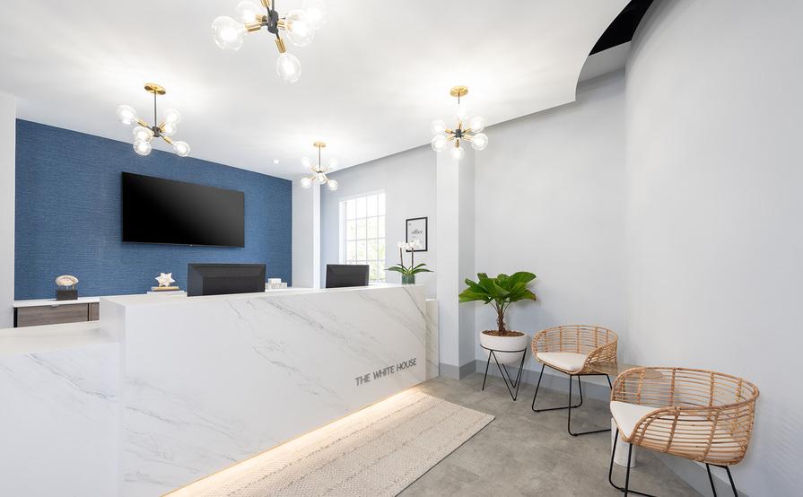 Private office for 4 people in Cayman Islands, The White House Private office for 4 people in Cayman Islands, The White House