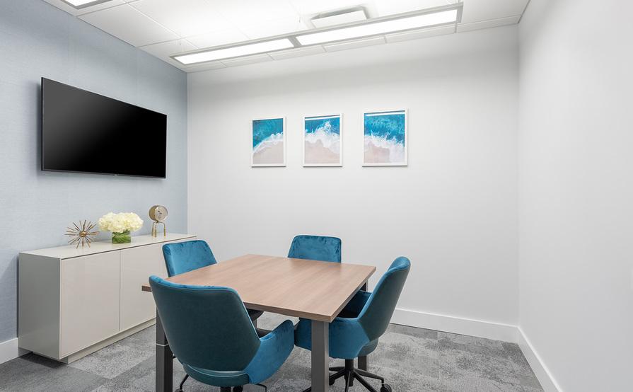 Private office for 4 people in Cayman Islands, The White House Private office for 4 people in Cayman Islands, The White House