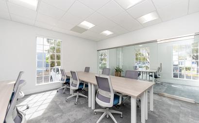 Private office for 3 people in Cayman Islands, The White House Private office for 3 people in Cayman Islands, The White House