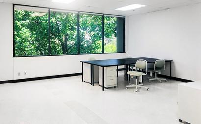 Suite 2001 - 823sqft Suite 2001 - 823sqft