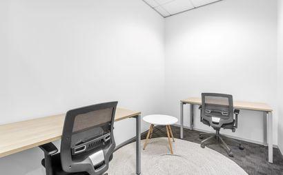 Unlimited office access in Regus 380 St Kilda Road Unlimited office access in Regus 380 St Kilda Road