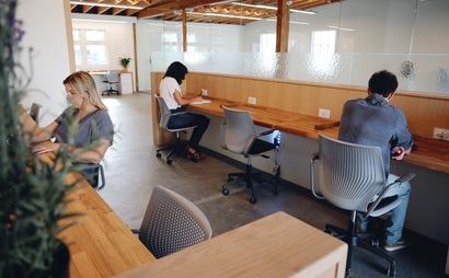 Open Desk Seating - Hot Seat Open Desk Seating - Hot Seat