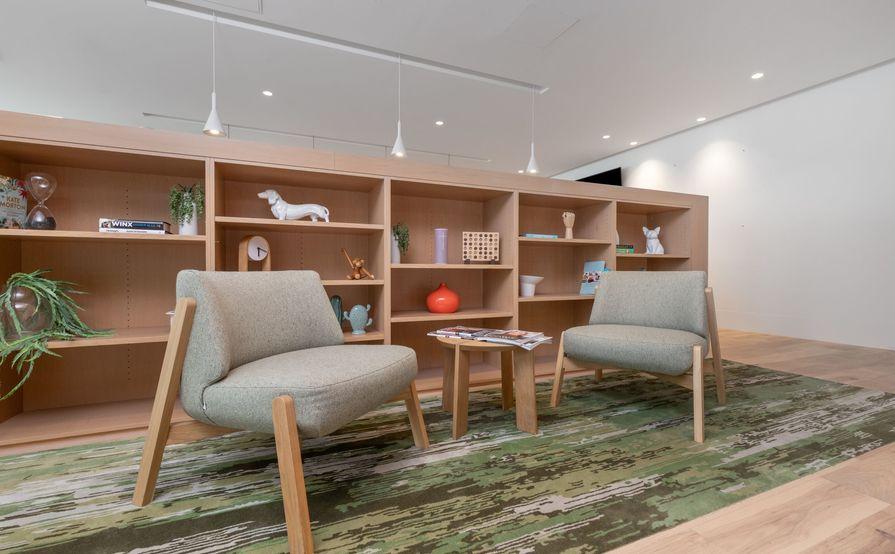 Open plan office space for 15 persons in Regus HWT Tower - Southbank Open plan office space for 15 persons in Regus HWT Tower - Southbank