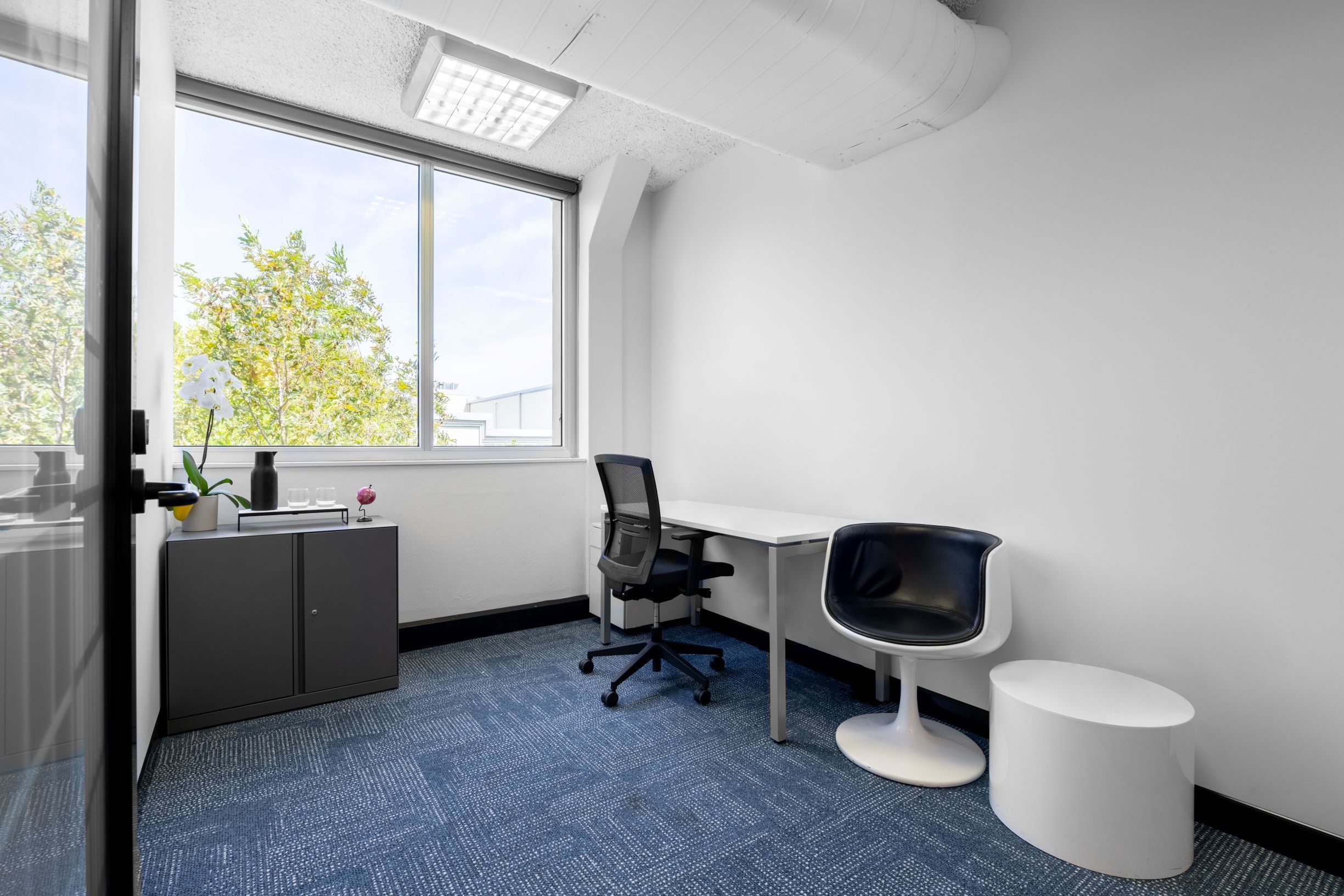 Access professional office space in Regus Ultimo
