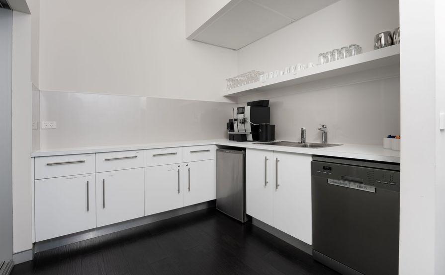 Private office space for 3 persons in Regus Balmain Private office space for 3 persons in Regus Balmain
