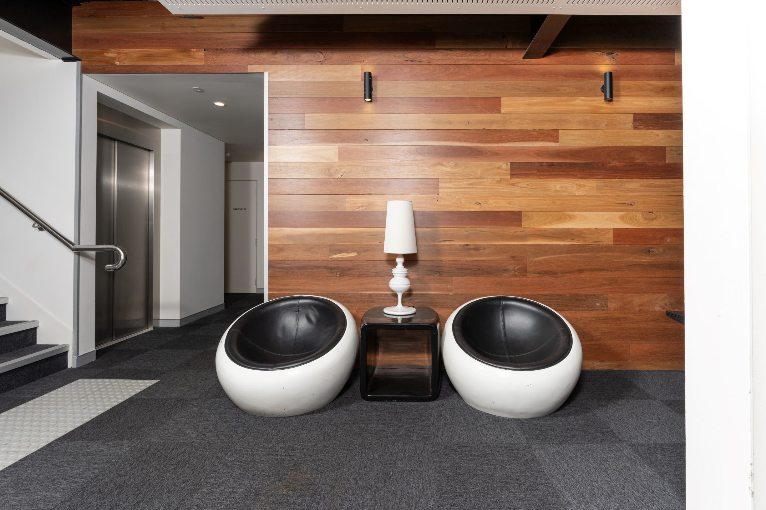 Open plan office space for 10 persons in Regus Balmain Open plan office space for 10 persons in Regus Balmain