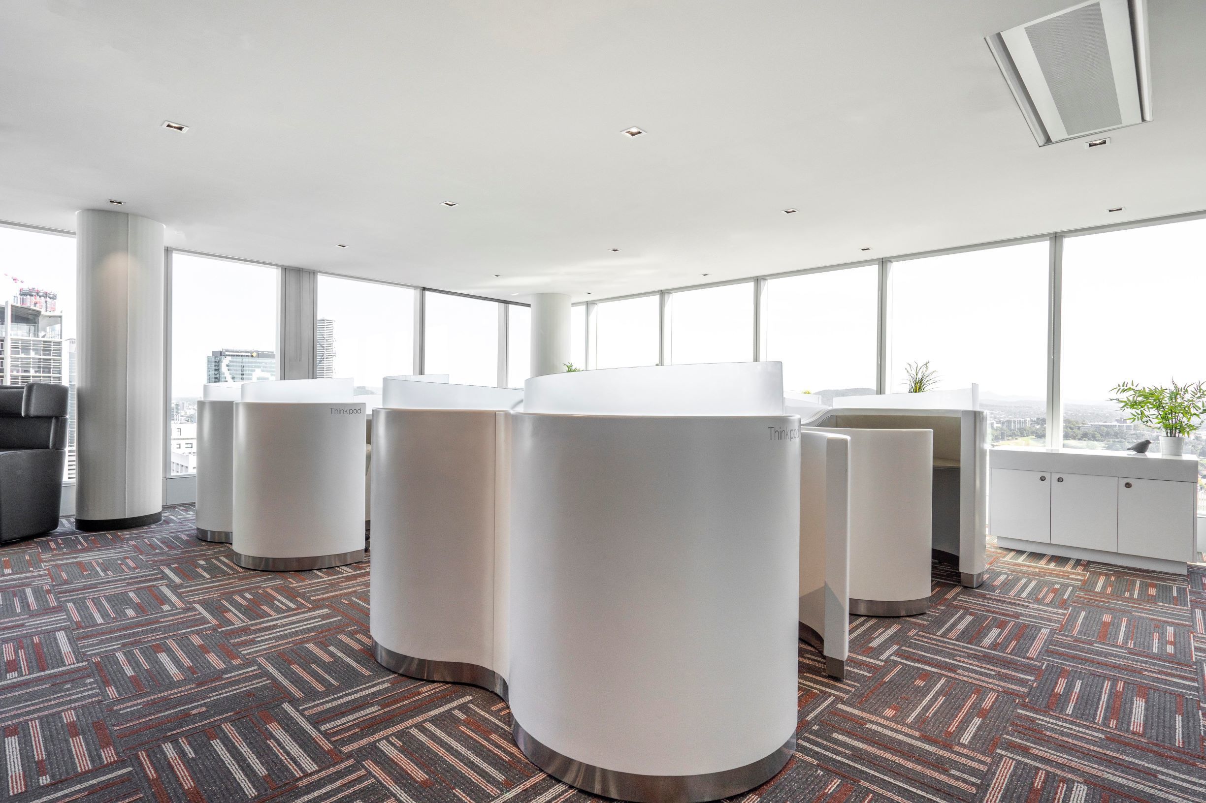 Flexible coworking memberships in Regus 480 Queen Street