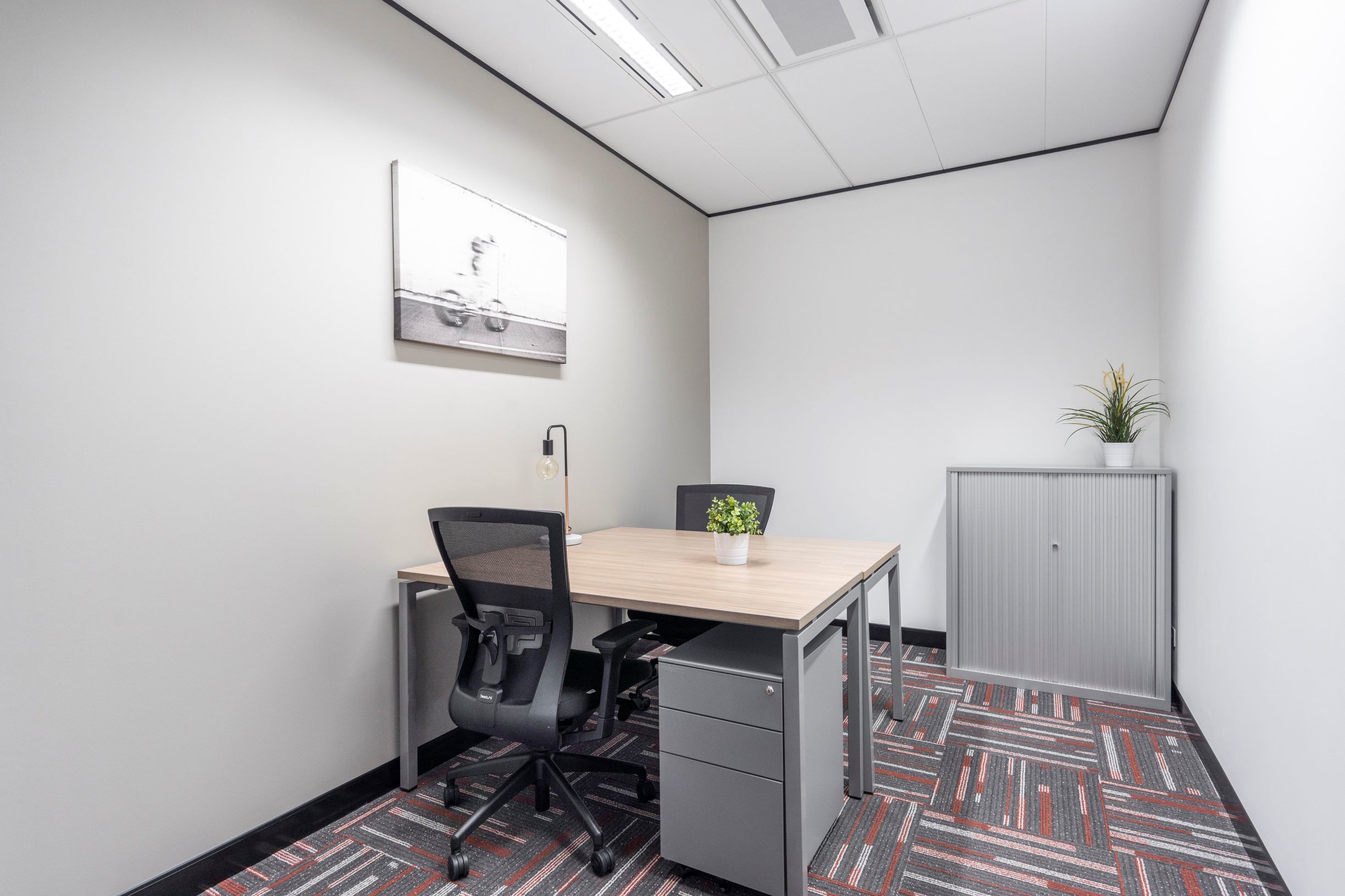 Private office space for 1 person in Regus 480 Queen Street Private office space for 1 person in Regus 480 Queen Street