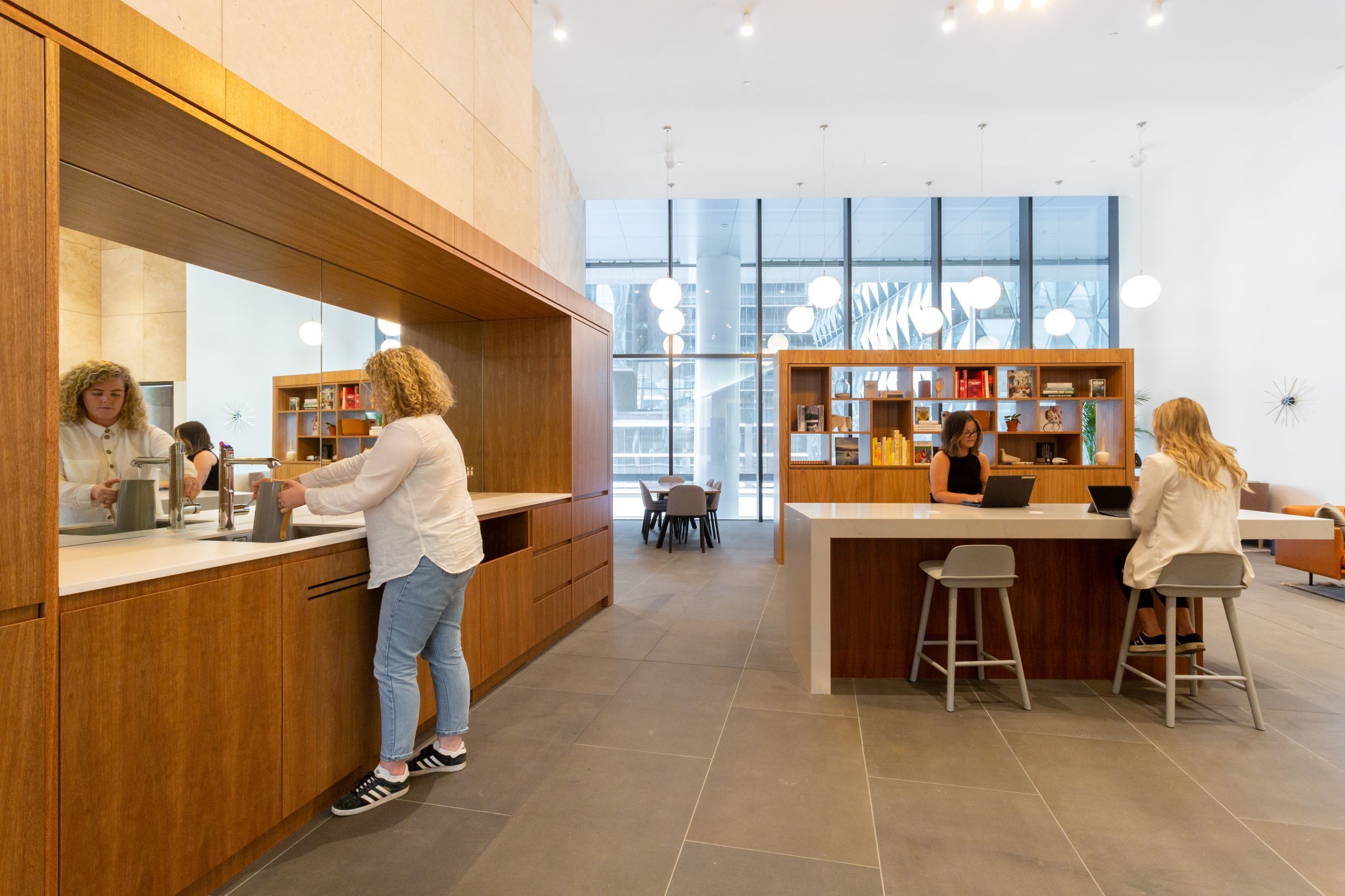 Tailor-made dream offices for 1 person in Spaces One Melbourne Quarter Tailor-made dream offices for 1 person in Spaces One Melbourne Quarter