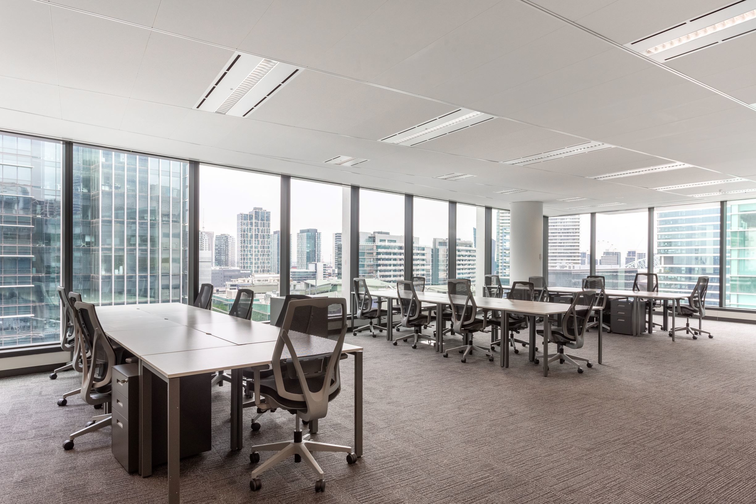 Tailor-made dream offices for 4 persons in Spaces One MQ Tailor-made dream offices for 4 persons in Spaces One MQ