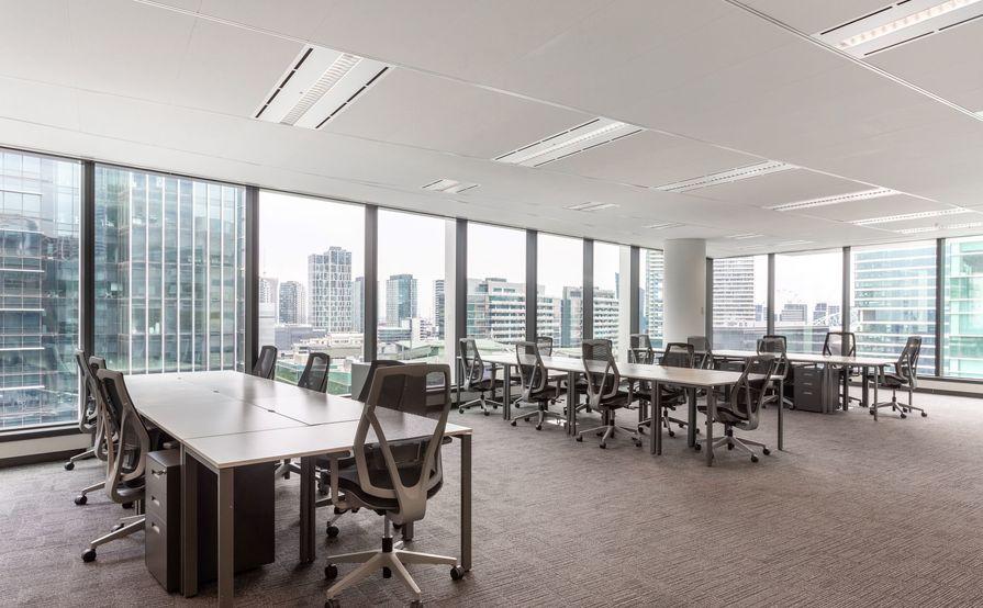 24/7 access to open plan office space for 10 persons in Spaces One MQ