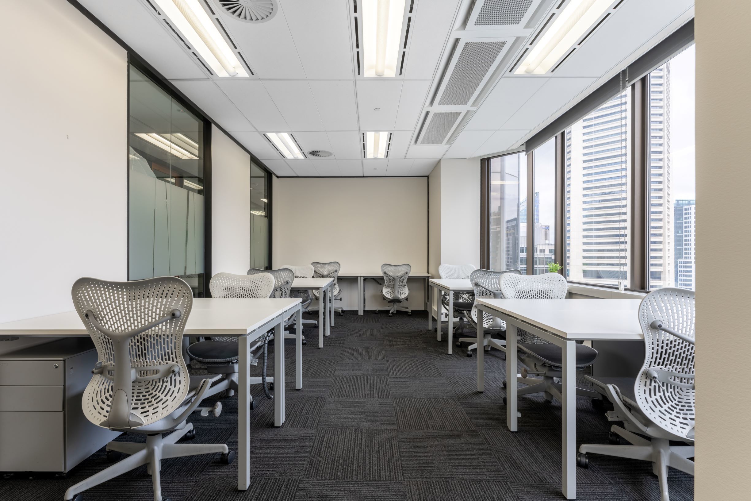 Private office space tailored to your business’ unique needs in Regus 52 Martin Place Private office space tailored to your business’ unique needs in Regus 52 Martin Place