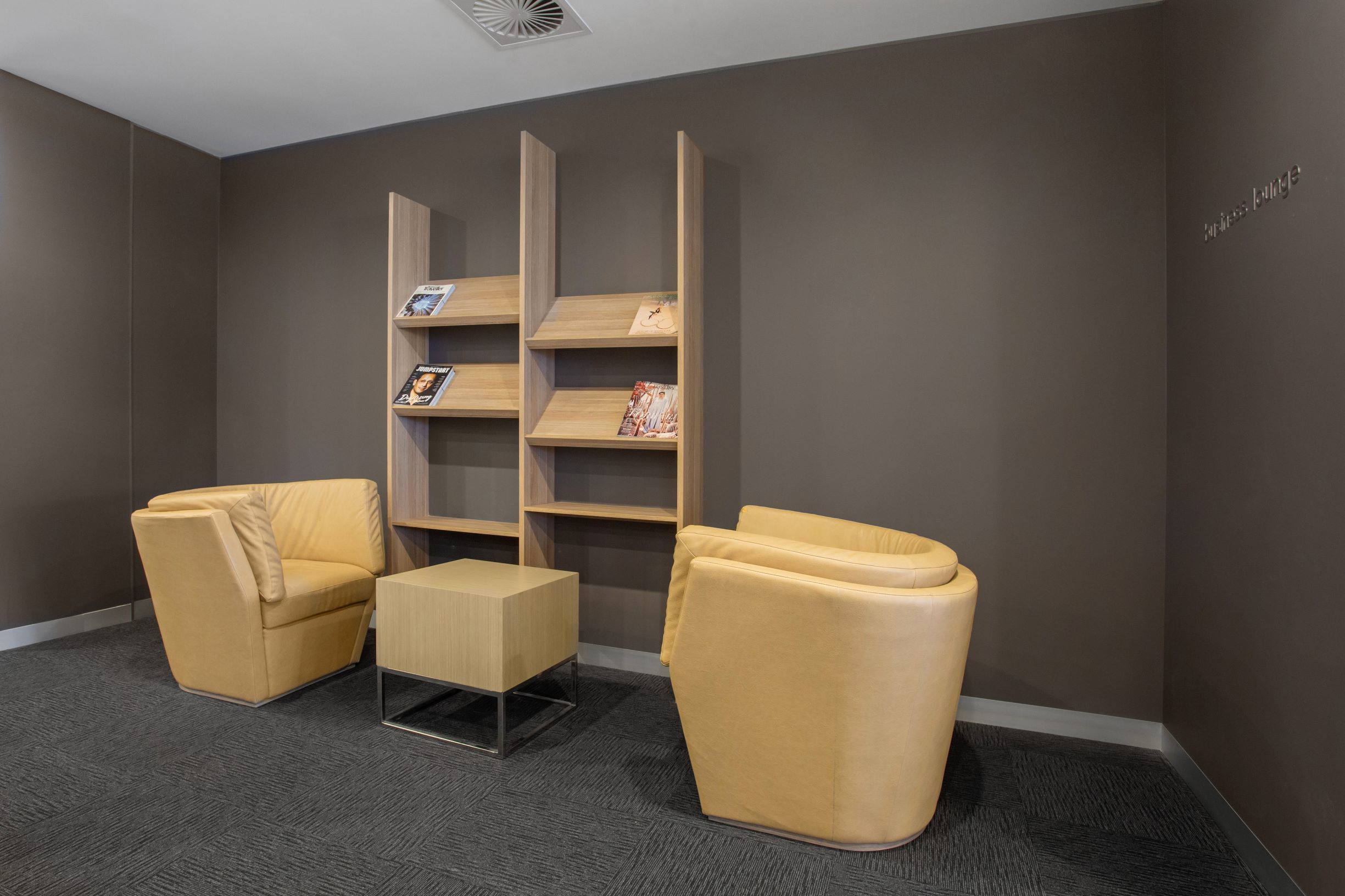Unlimited coworking access in Regus 367 Collins Street 