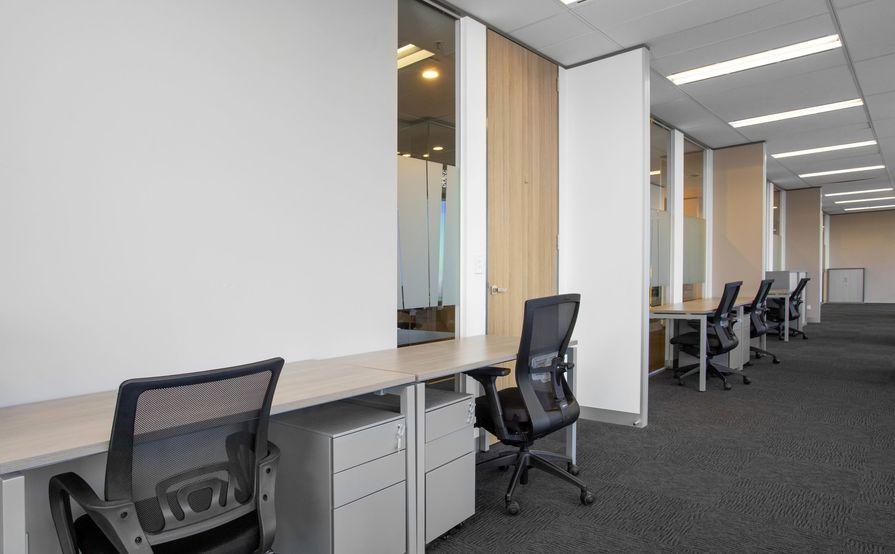 Join a collaborative coworking environment in Regus 367 Collins Street