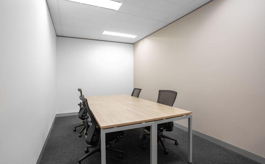 Fully serviced private office space for you and your team in Regus 367 Collins Street