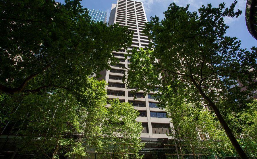 Fully serviced private office space for you and your team in Regus 367 Collins Street 