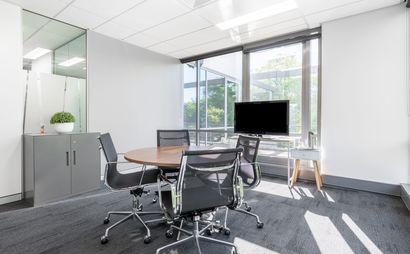 Unlimited office access in Regus Hornsby Unlimited office access in Regus Hornsby