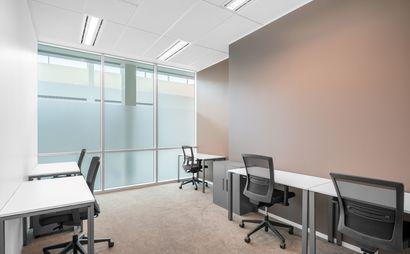 All-inclusive access to professional office space for 10 persons in Regus Gateway Business Center All-inclusive access to professional office space for 10 persons in Regus Gateway Business Center