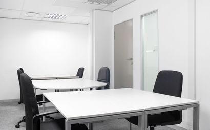 All-inclusive access to professional office space 15 persons in Regus Gateway Business Center All-inclusive access to professional office space 15 persons in Regus Gateway Business Center