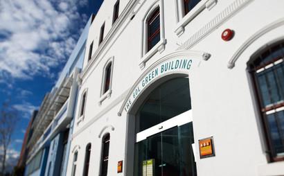 Cowork at the ‘Smart Energy Hub’ in leading environmental building Cowork at the ‘Smart Energy Hub’ in leading environmental building