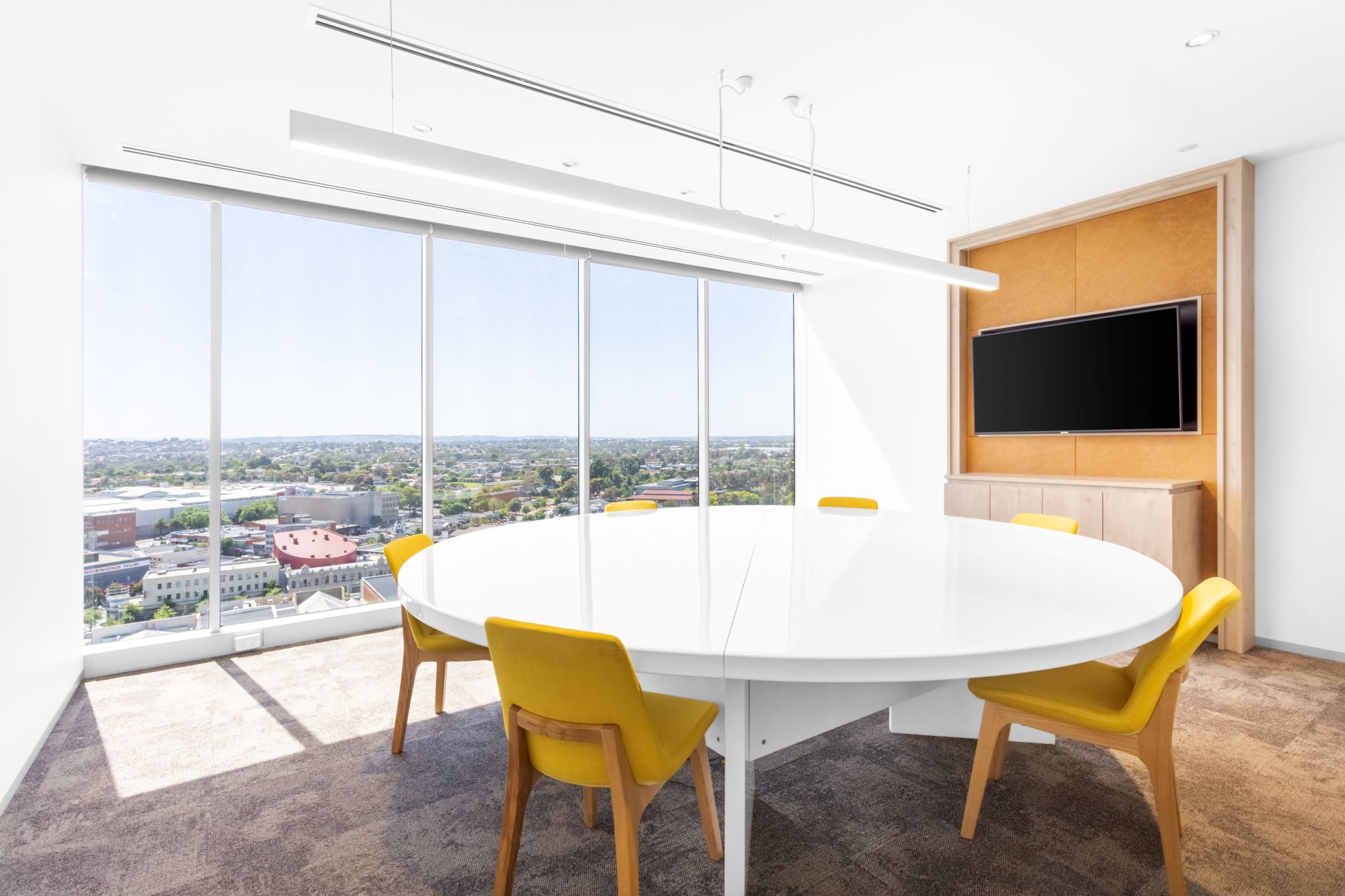 Unlimited office access in Regus Dandenong