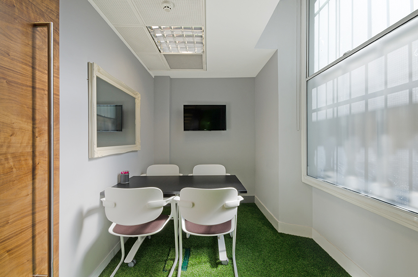 Fixed Desk Fixed Desk