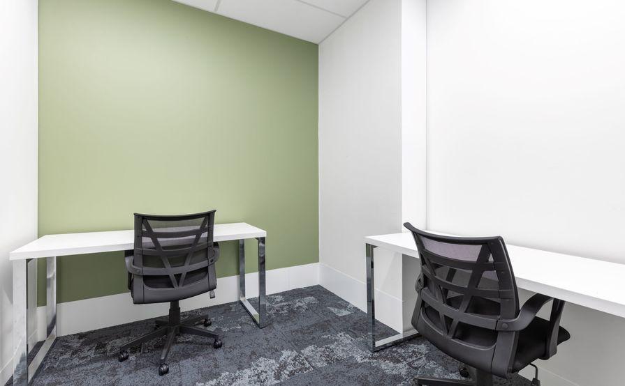 Access professional office space in Regus World Square