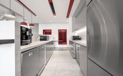 Access professional office space in Regus World Square Access professional office space in Regus World Square