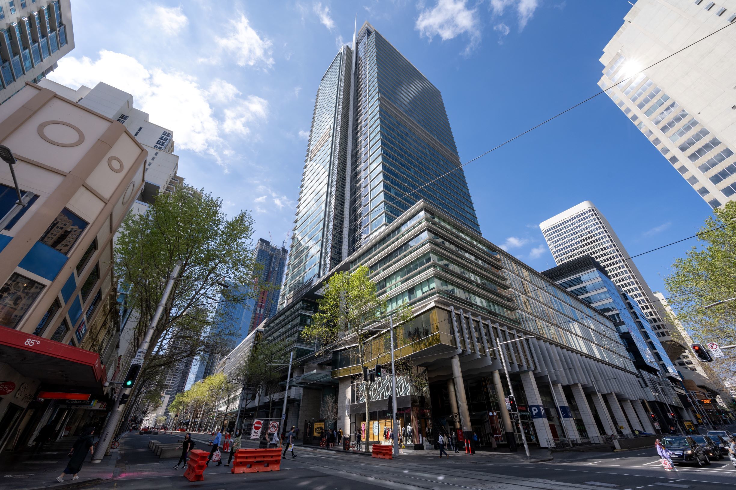 All-inclusive access to coworking space in Regus World Square All-inclusive access to coworking space in Regus World Square