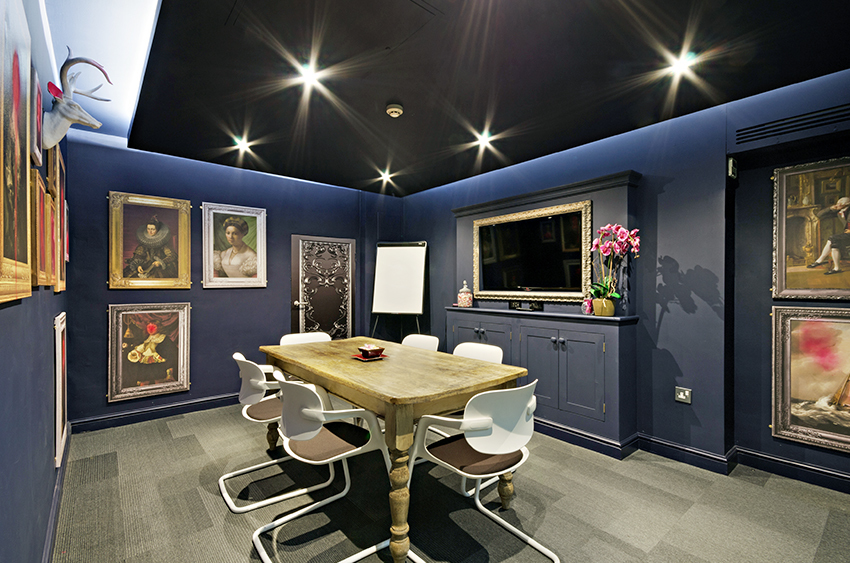 Fixed Desk Fixed Desk