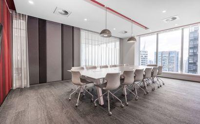 Private office space tailored to your business’ unique needs in Regus World Square Private office space tailored to your business’ unique needs in Regus World Square