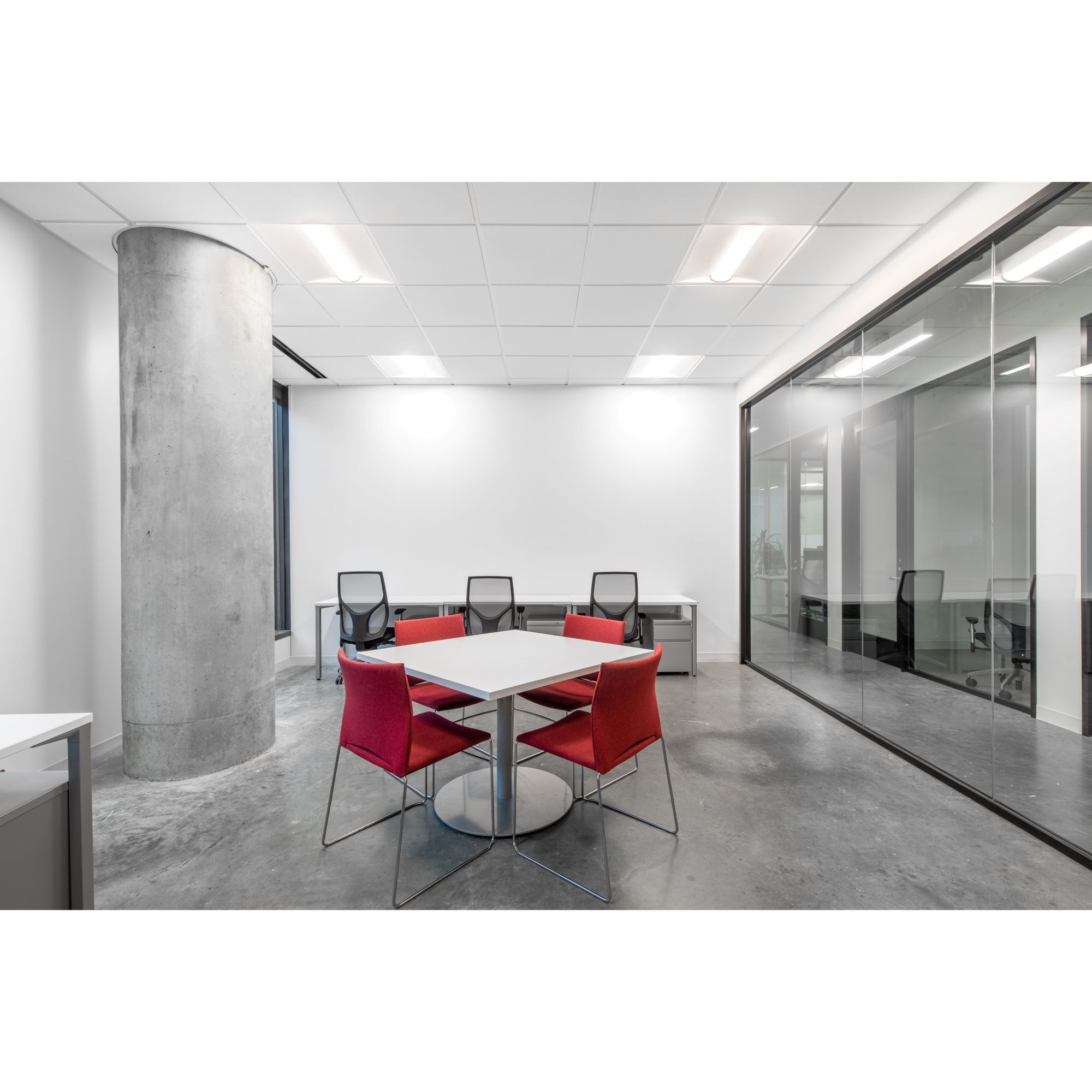 Tailor-made dream offices for 3 persons in Spaces Rialto Tailor-made dream offices for 3 persons in Spaces Rialto