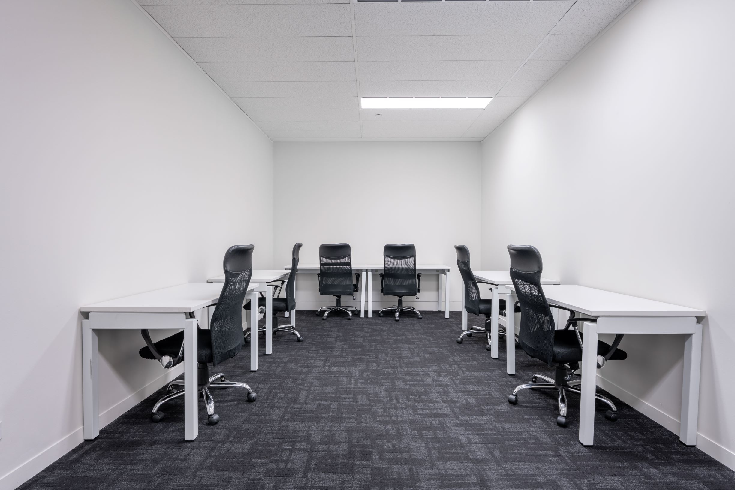 All-inclusive access to professional office space for 4 persons in Regus Darling Park All-inclusive access to professional office space for 4 persons in Regus Darling Park