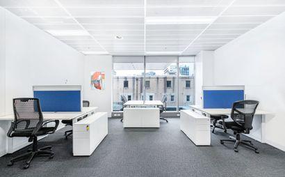 Coworking space in Regus 121 King William Street Coworking space in Regus 121 King William Street