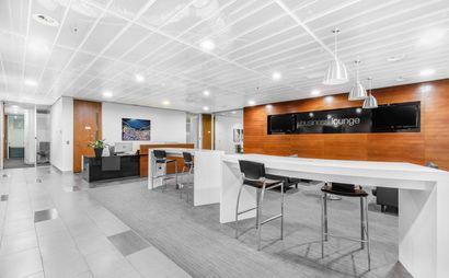 Private office space for 2 persons in Regus 121 King William Street Private office space for 2 persons in Regus 121 King William Street