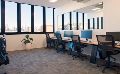 Modern Private Office for 9 in Cremorne - with views out over Richmond Modern Private Office for 9 in Cremorne - with views out over Richmond