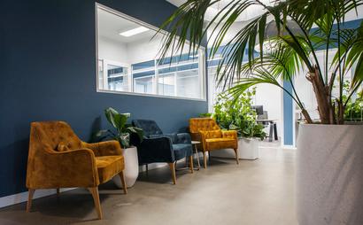 Modern Private Office for 8 in Cremorne - with views out over Melbourne Modern Private Office for 8 in Cremorne - with views out over Melbourne