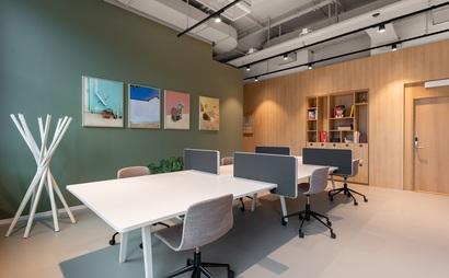 Simply walk in and get to work in professional workspace in Spaces Warehouse District Simply walk in and get to work in professional workspace in Spaces Warehouse District