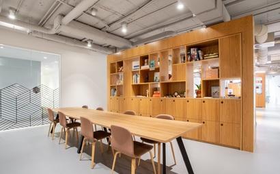 Find a dedicated desk and get down to business in Spaces The Clift Building Find a dedicated desk and get down to business in Spaces The Clift Building