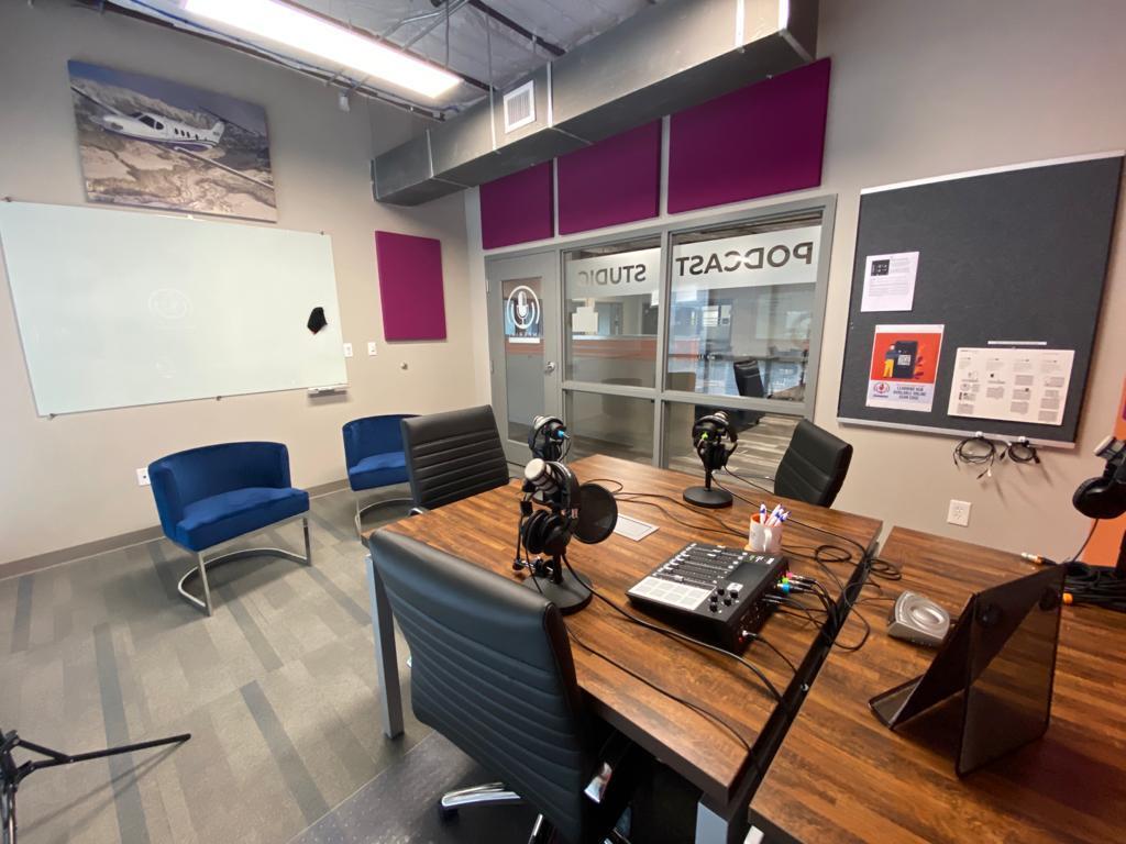 Imperial Podcast Studio Imperial Podcast Studio